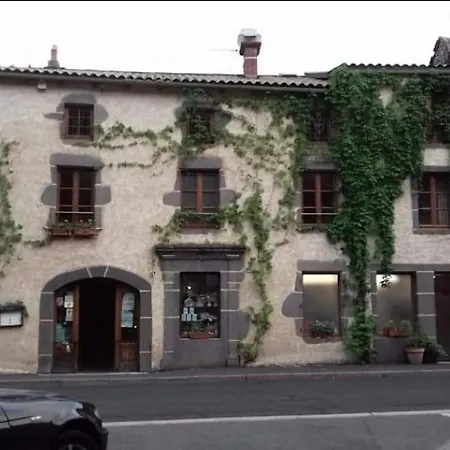 Hotel Des Voyageurs Ferrières-Saint-Mary